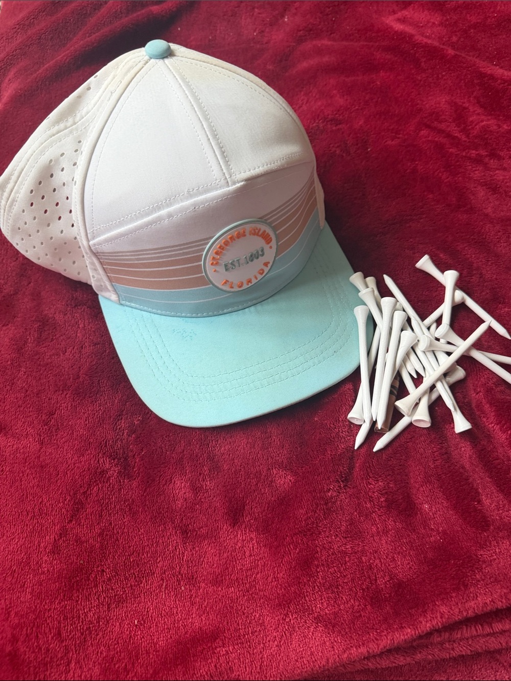 Rescue Island Mint & White Trucker Hat 19 golf tees